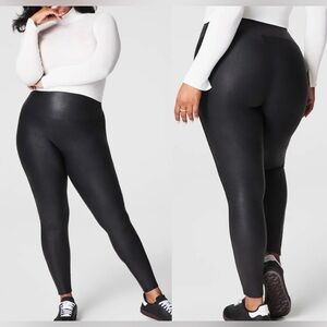 Spanx Faux Leather Leggings Size 3X PETITE Black Shiny Elevated Basic Slimming